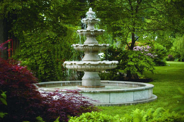 Four Tier Renault Fountain in Pool